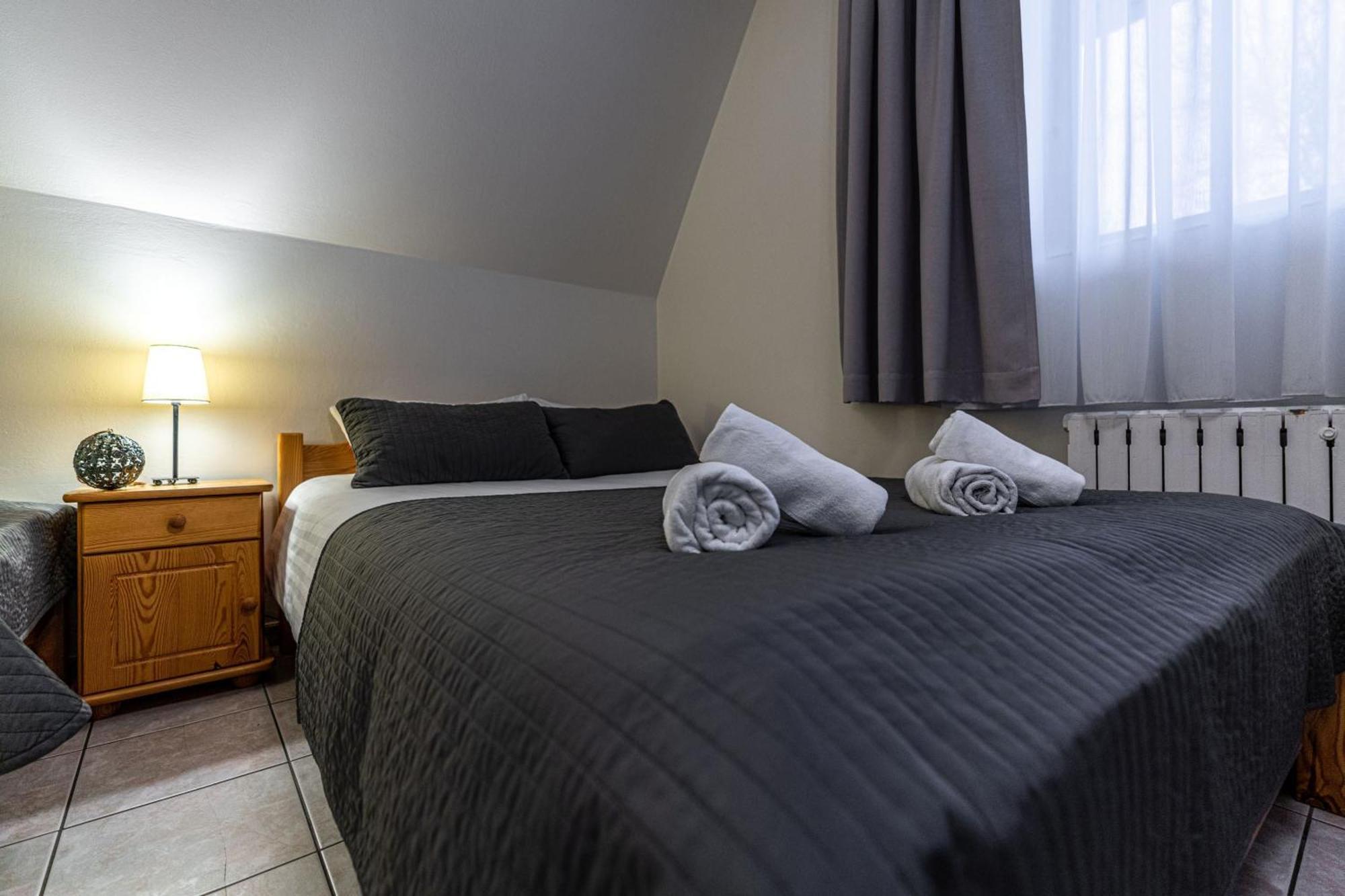 Liberta Inn - Pokoje Goscinne Закопане Экстерьер фото